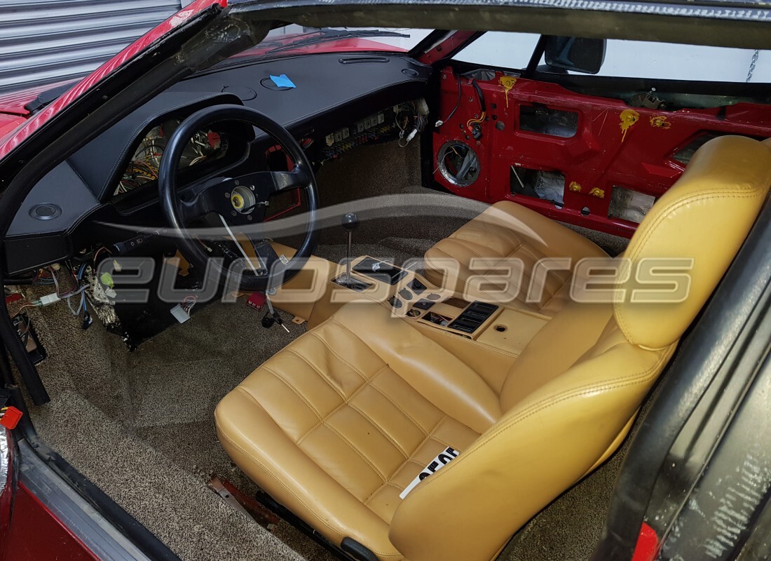 ferrari 328 (1988) avec 29,660 kilomètres, en préparation pour le démantèlement #9