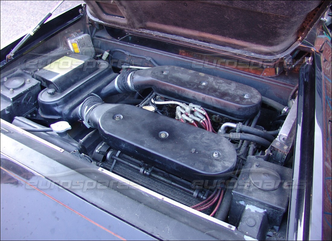lamborghini jalpa 3.5 (1984) avec 44,773 kilomètres, en préparation pour le démantèlement #2