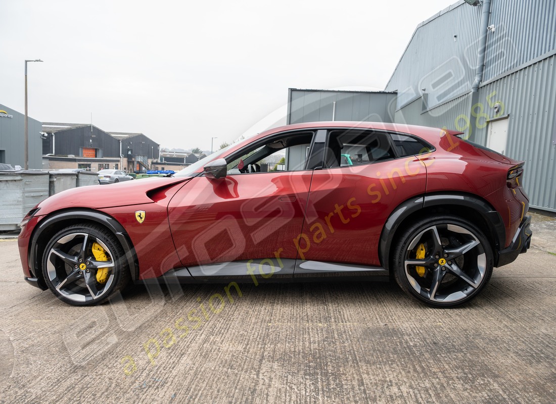 ferrari purosangue avec 1454 miles, en préparation pour le démontage #2