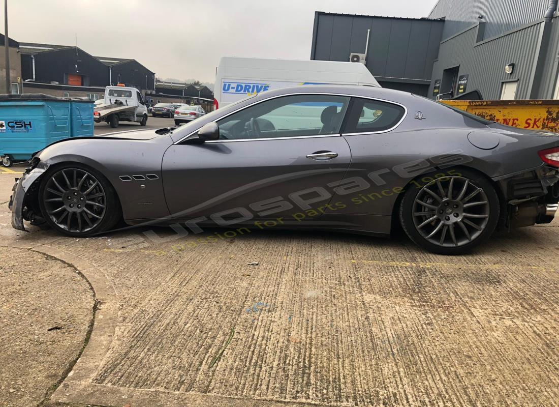 maserati granturismo (2011) avec 53,336 miles, en préparation pour le démontage #2