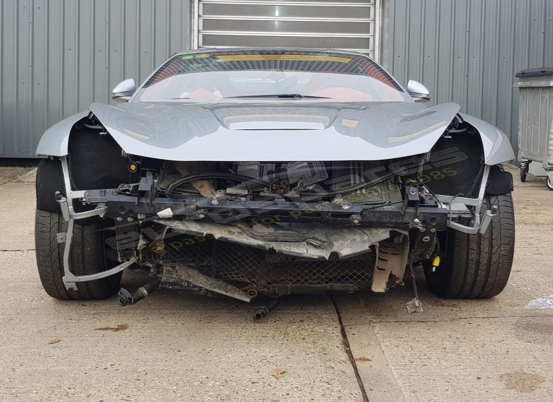 ferrari f12 berlinetta (europe) avec 2,485 miles, en préparation pour le démontage #8