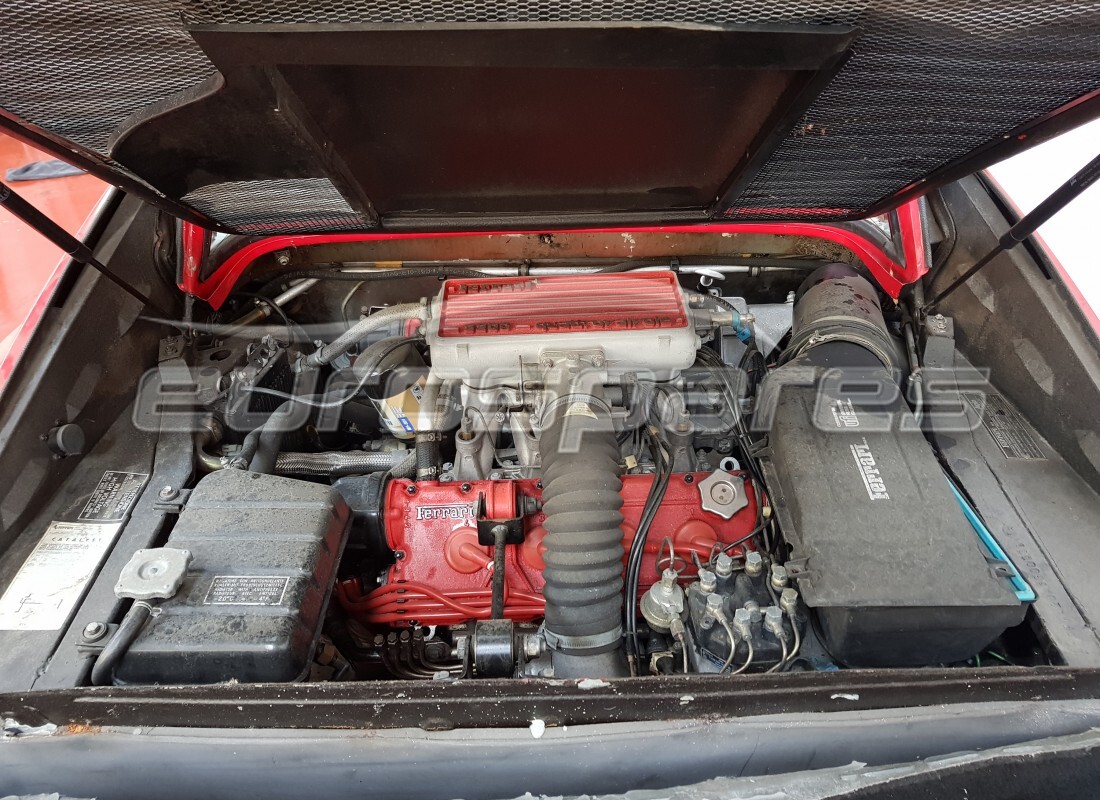 ferrari 328 (1988) avec 29,660 kilomètres, en préparation pour le démantèlement #8