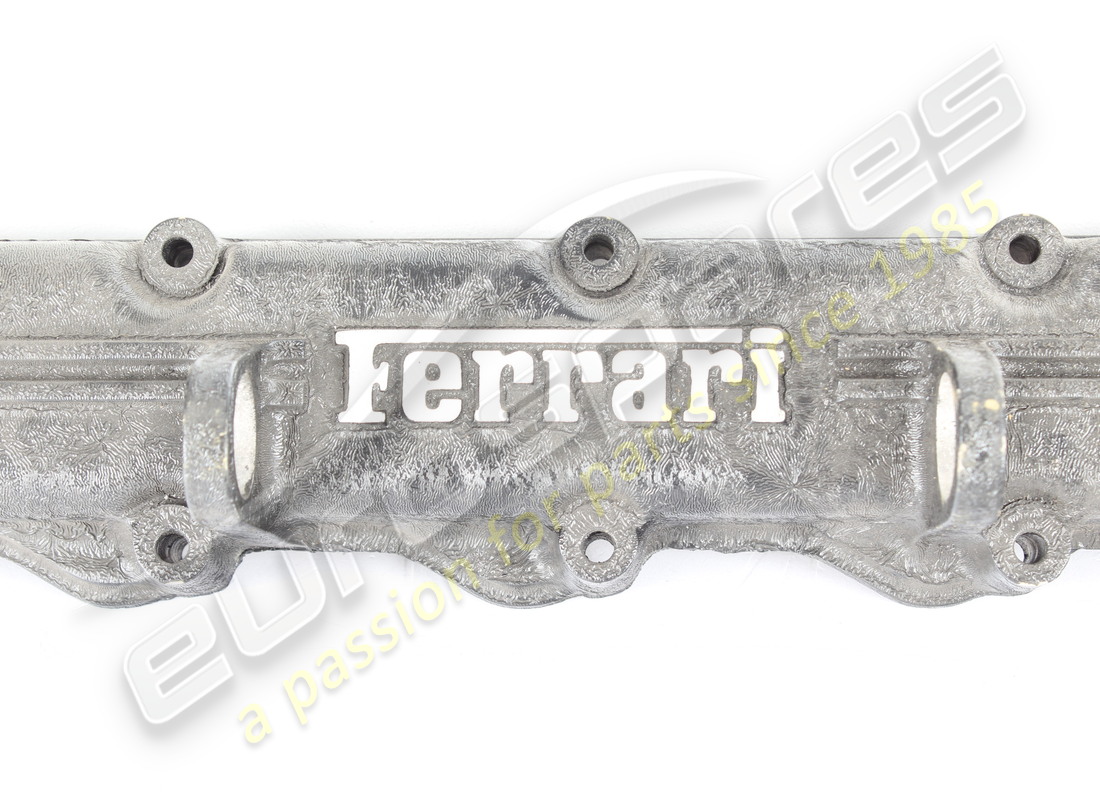 nouveau couvercle de came ferrari pour tête droite. numéro de pièce 100104 (2)