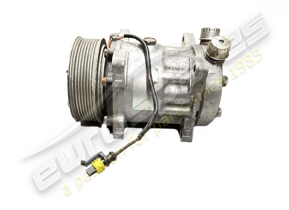 compresseur lamborghini utilisé. numéro de pièce 410260805a (2)