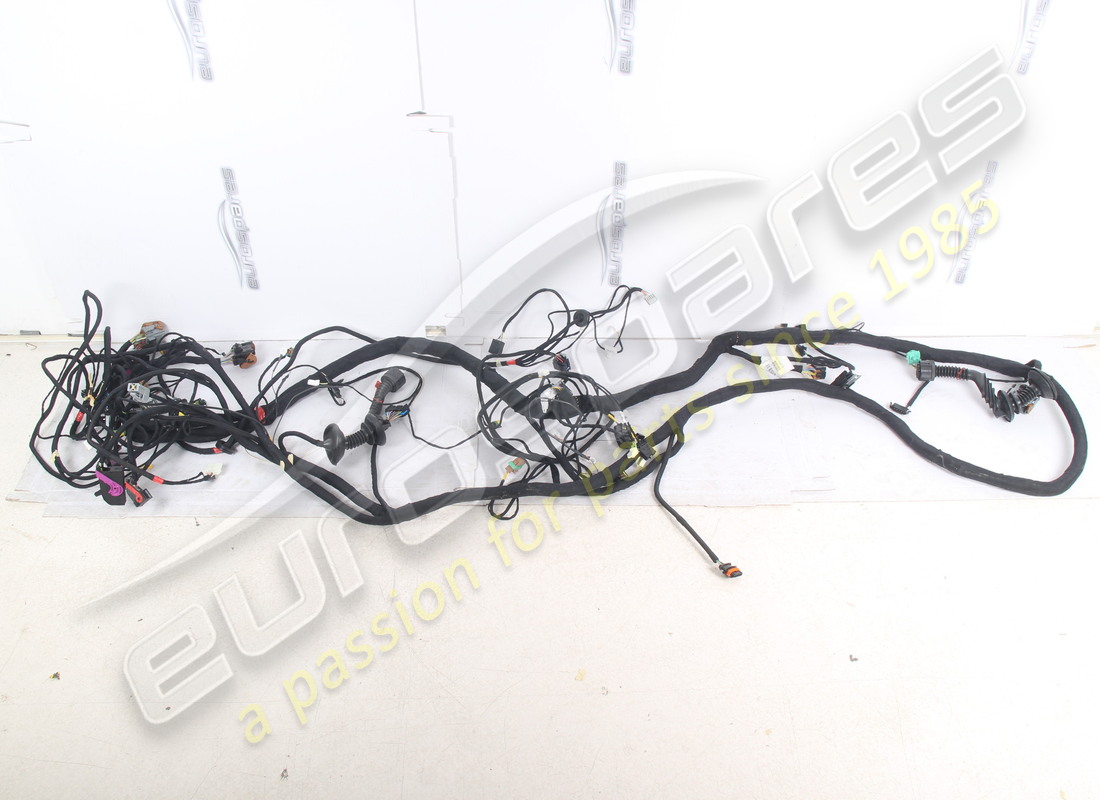 nouveau câble de compartiment passagers ferrari. référence 205778 (1)