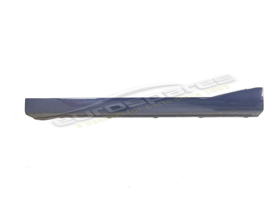 COUVERCLE DE LÈTIER LATÉRAL GAUCHE D'OCCASION Maserati NEUTRE. NUMÉRO DE PIÈCE 378330239 (1)