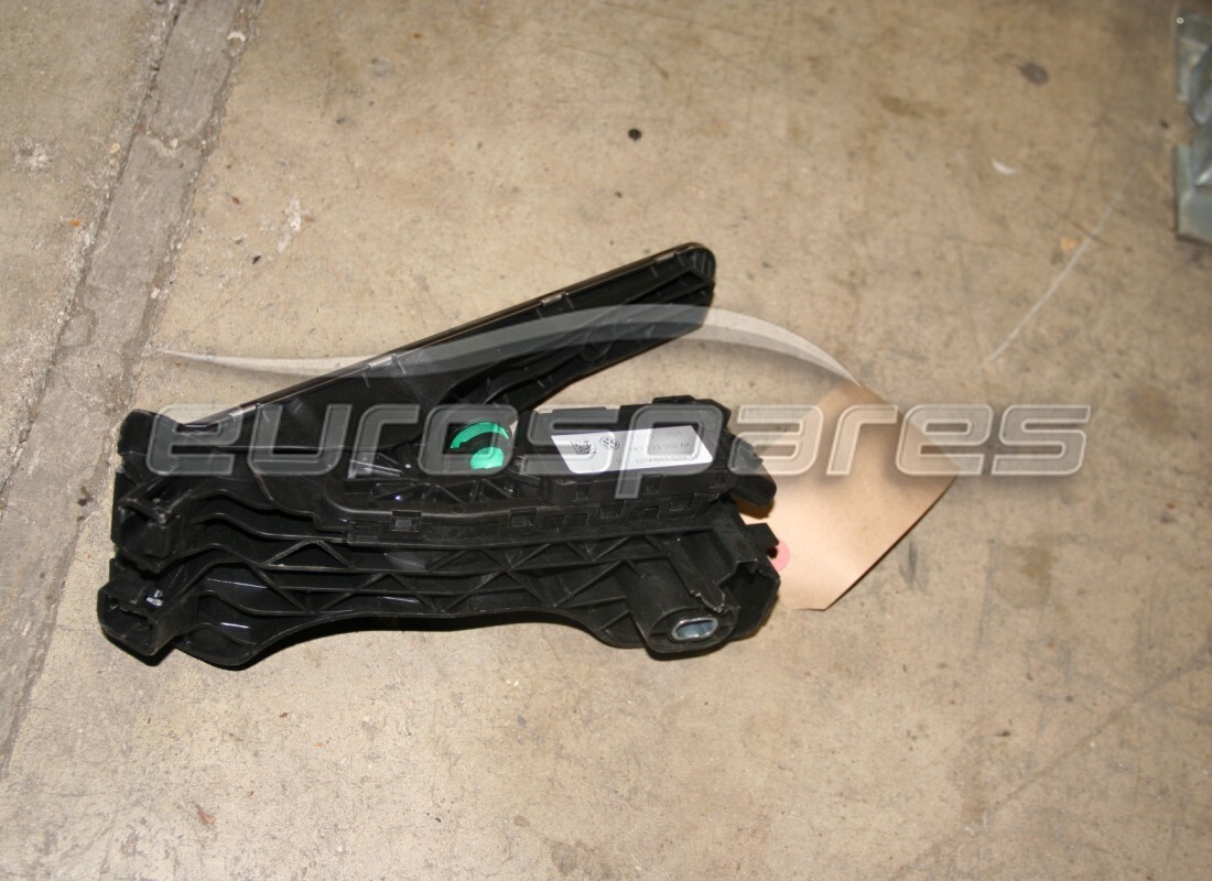 UTILISÉ Lamborghini MODULE D'ACCÉLÉRATEUR. NUMÉRO DE PIÈCE 1K1723503AK (1)