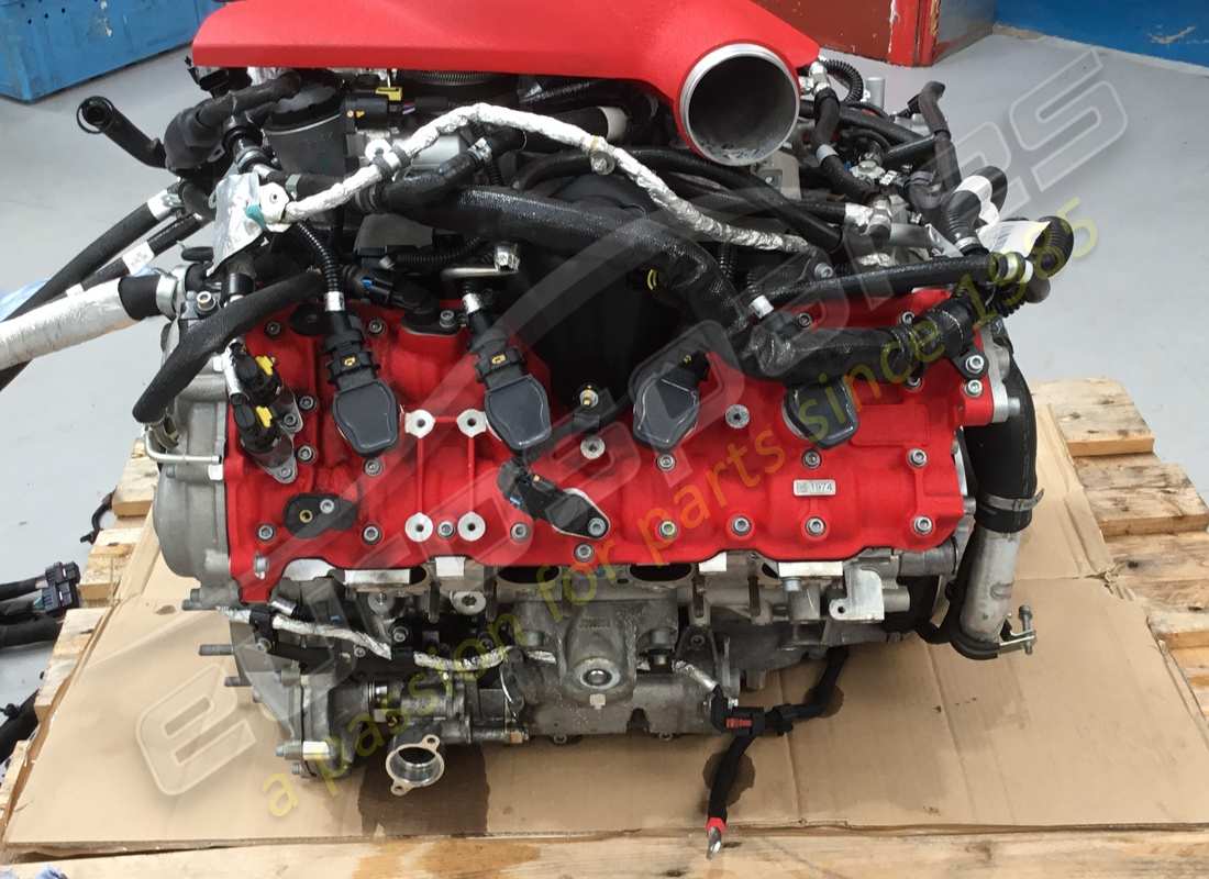 moteur tributo d'occasion ferrari. numéro de pièce 985000334 (3)