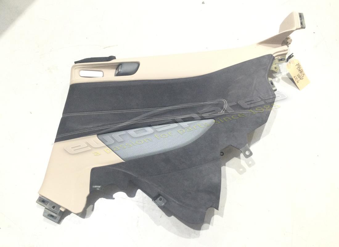 Panneau latéral arrière droit complet d'occasion Ferrari. Numéro de pièce 795865 (1)