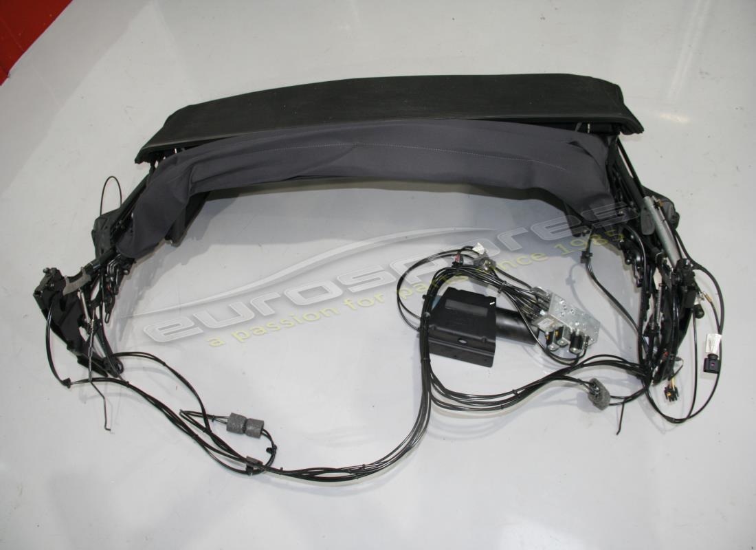 utilisé lamborghini haut noir. numéro de pièce 407871021zc3 (1)