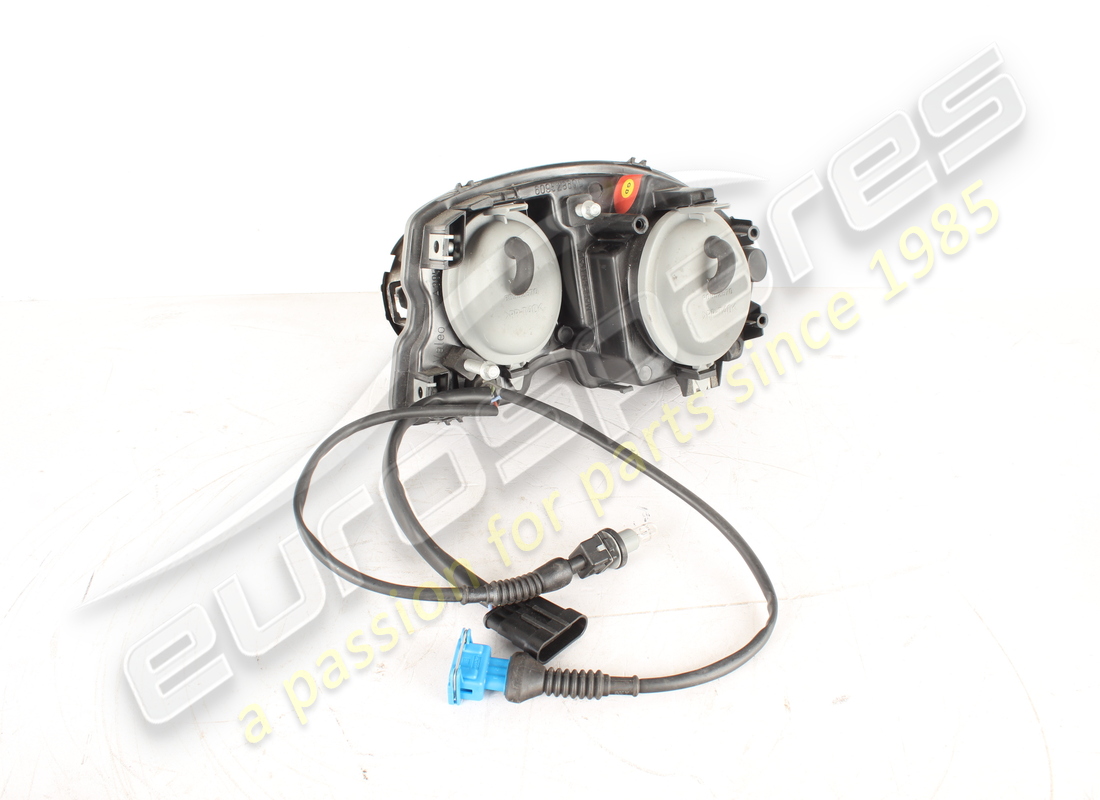 nouveau kit de conversion de phare droit ferrari. numéro de pièce 672585999 (2)