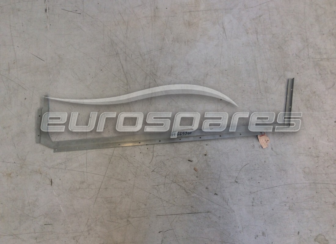 nouvel ensemble de forme structurelle rh ferrari. numéro de pièce 64645300 (1)