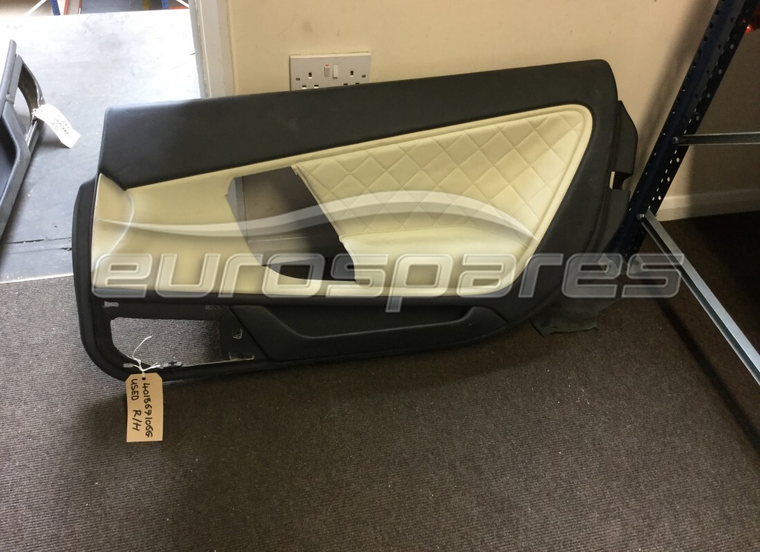 panneau de garniture de porte lamborghini utilisé. numéro de pièce 401867106g (1)