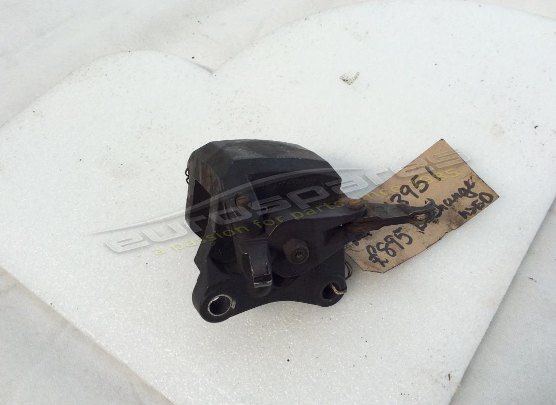 UTILISÉ Lamborghini MACHOIRE DE FREIN GAUCHE. NUMÉRO DE PIÈCE 003313951 (1)