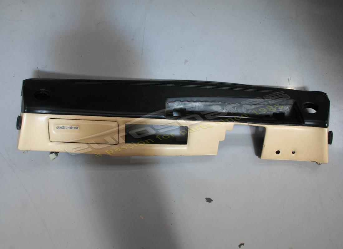 UTILISÉ Ferrari TABLEAU DE BORD SUPÉRIEUR RHD 4V . NUMÉRO DE PIÈCE 61130400 (1)