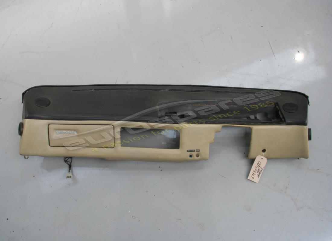 UTILISÉ Ferrari TABLEAU DE BORD SUPÉRIEUR RHD 4V . NUMÉRO DE PIÈCE 61130400 (1)