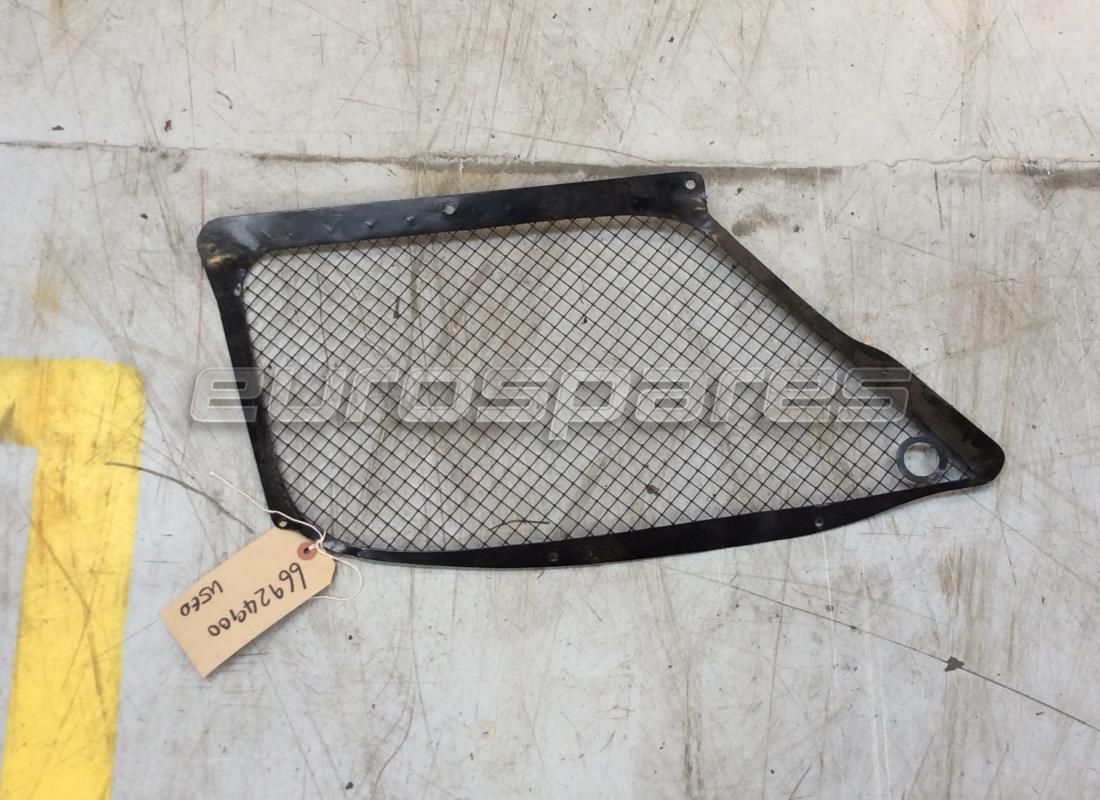 GRILLE DE PARE-CHOC GAUCHE Ferrari UTILISÉE. . NUMÉRO DE PIÈCE 66924900 (1)