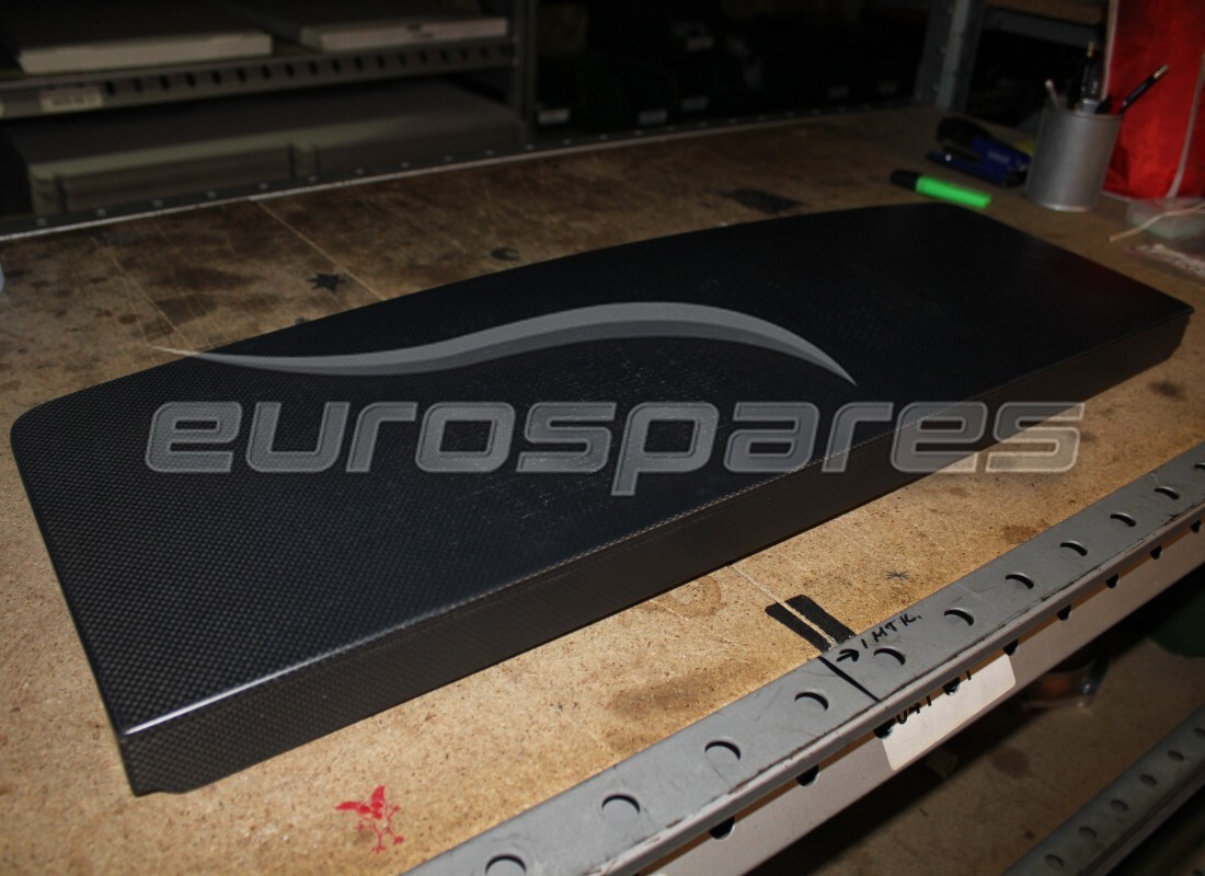 COUVERTURE DE Lamborghini UTILISÉE. NUMÉRO DE PIÈCE 429827991 (1)