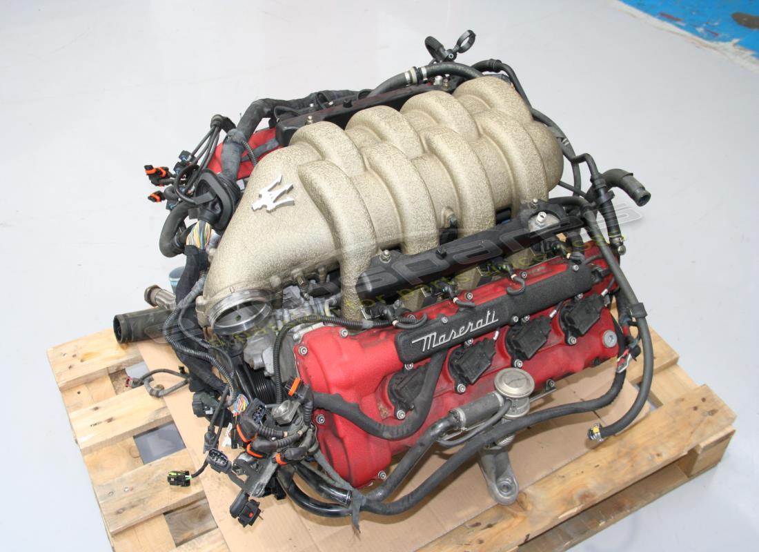 MOTEUR Maserati 4200 UTILISÉ. NUMÉRO DE PIÈCE 736043087 (1)