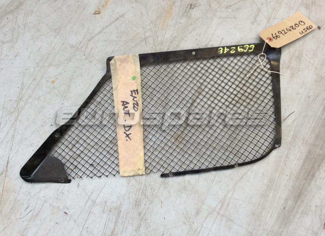 GRILLE DE PARE-CHOC GAUCHE Ferrari UTILISÉE. NUMÉRO DE PIÈCE 66924800 (1)
