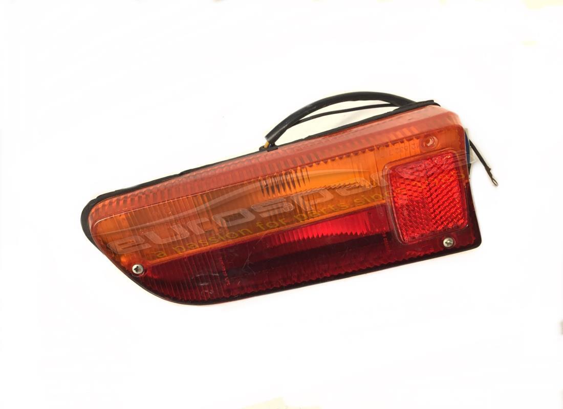 FEU ARRIÈRE UTILISÉ Lamborghini. NUMÉRO DE PIÈCE 006544166 (1)