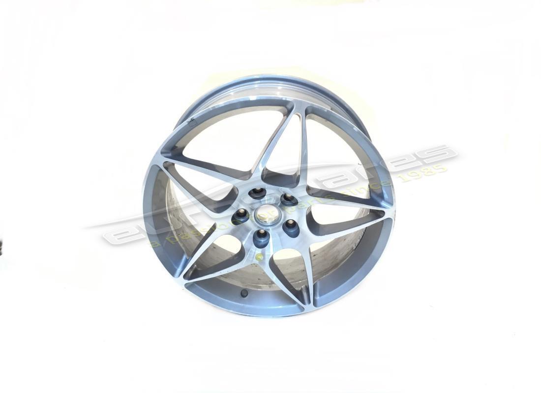 UTILISÉ Ferrari JANTE DE ROUE ARRIÈRE 19 . NUMÉRO DE PIÈCE 252607 (1)