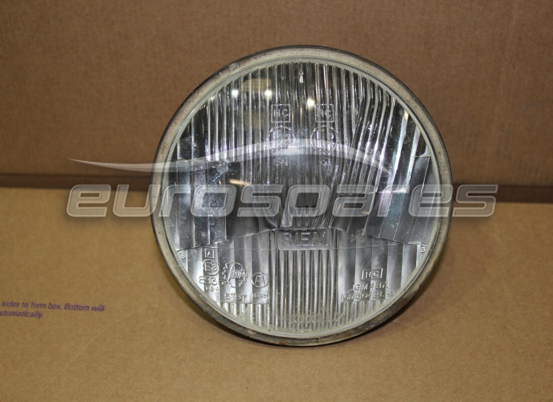 UTILISÉ Ferrari UNITÉ DE FAISCEAUX DROITS. NUMÉRO DE PIÈCE 40232209 (1)