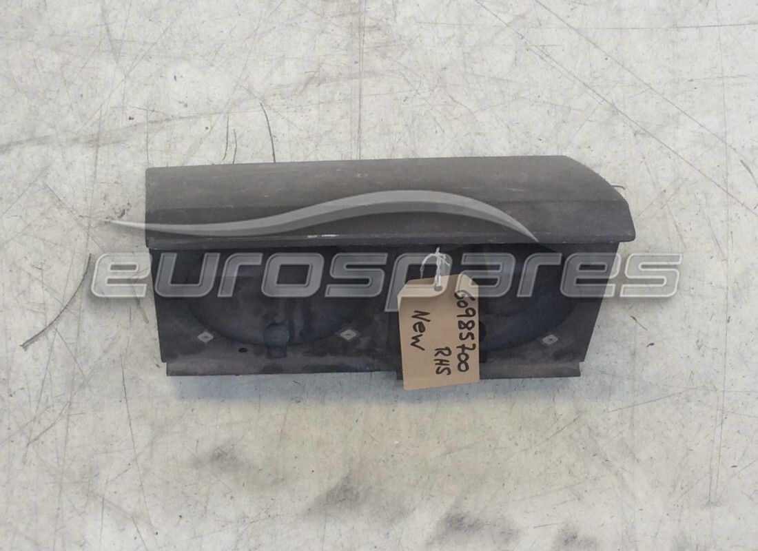 NOUVEAU BOÎTIER DE LAMPE FRONTALE Ferrari DROITE. NUMÉRO DE PIÈCE 60985700 (1)