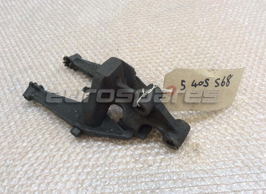 UTILISÉ LE SOUTIEN Maserati . NUMÉRO DE PIÈCE 5405568 (1)