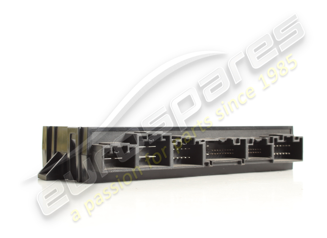 UTILISÉ Ferrari UNITÉ CAPOTE . NUMÉRO DE PIÈCE 81308000 (1)