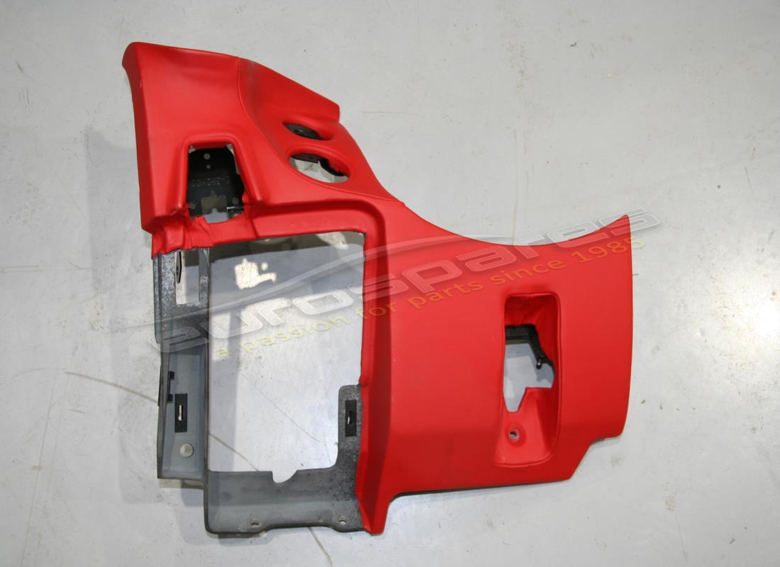 utilisé ferrari garniture sous le tableau de bord côté conducteur. numéro de pièce 844746.. (1)