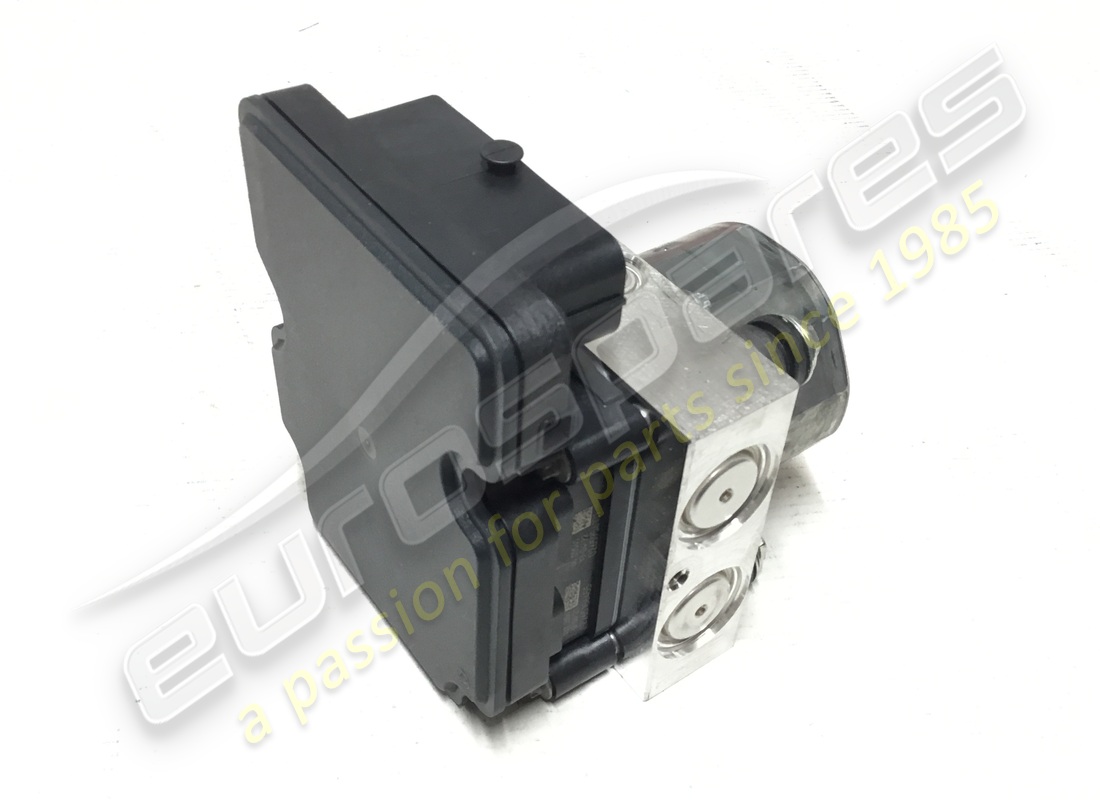 nouvelle unité hydraulique abs/asr maserati nla au qg, vérifiez le stock localement. numéro de pièce 673001939 (3)