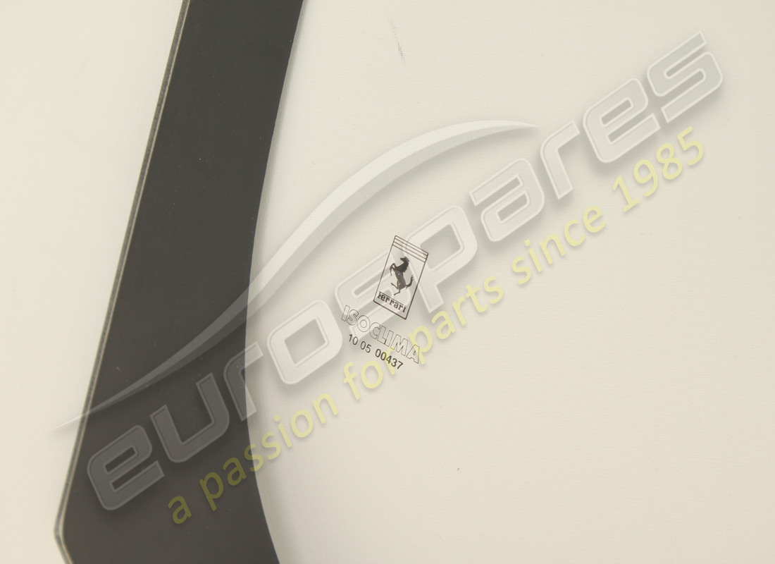 défi ferrari pare-brise 458 utilisé. numéro de pièce 83306000 (2)