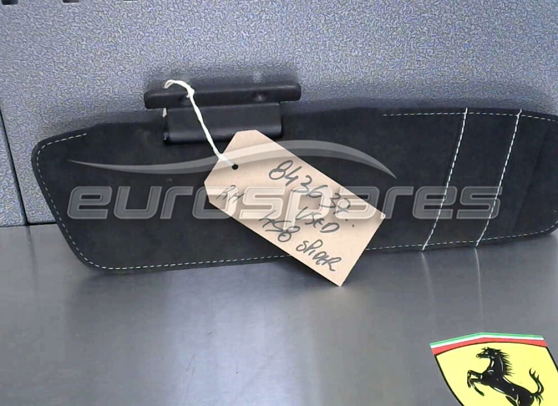 UTILISÉ Ferrari PARE-SOLEIL GAUCHE. NUMÉRO DE PIÈCE 84363700 (1)