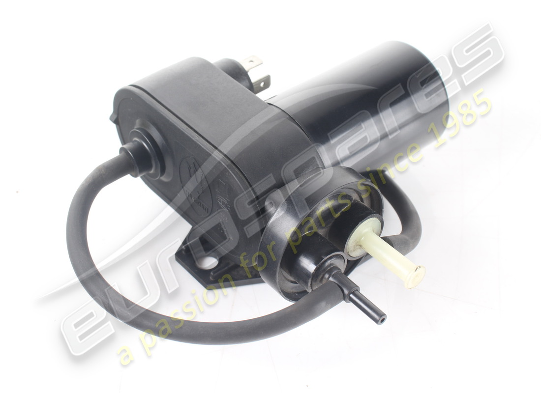 pompe à vide d'occasion maserati. numéro de pièce 325520172 (1)