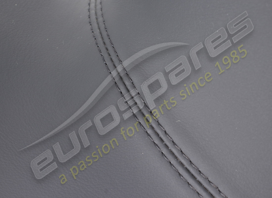 nouveau tableau de bord couvert ferrari. référence 660808.. (5)