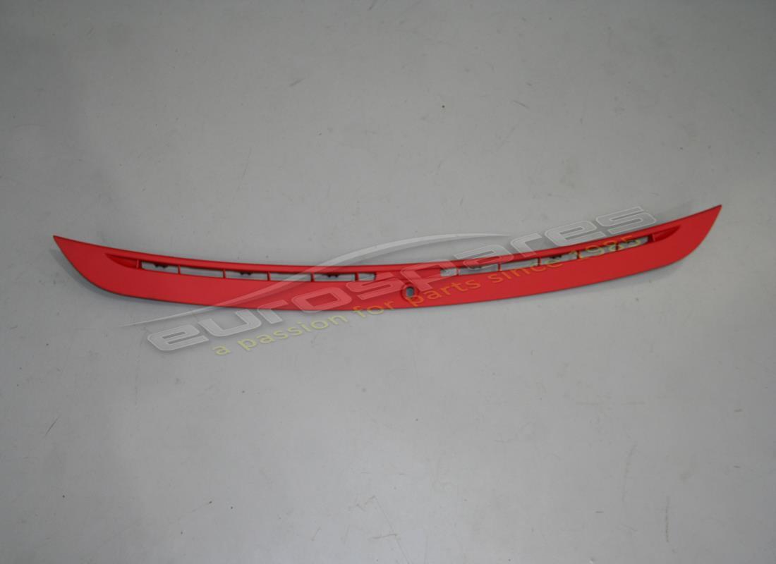 UTILISÉ Ferrari ENCADREMENT D'ÉVENT DE DÉGIVRAGE. NUMÉRO DE PIÈCE 84714712 (1)