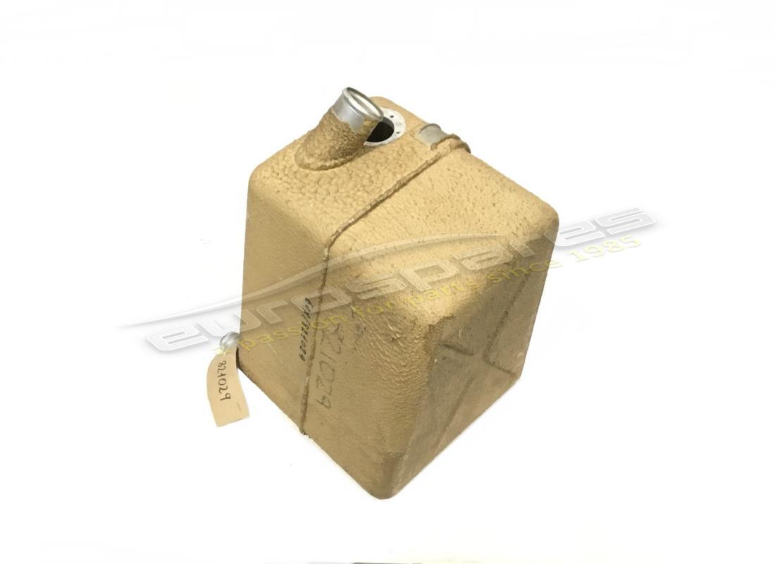 nouveau réservoir de carburant gauche ferrari. numéro de pièce 821029 (1)