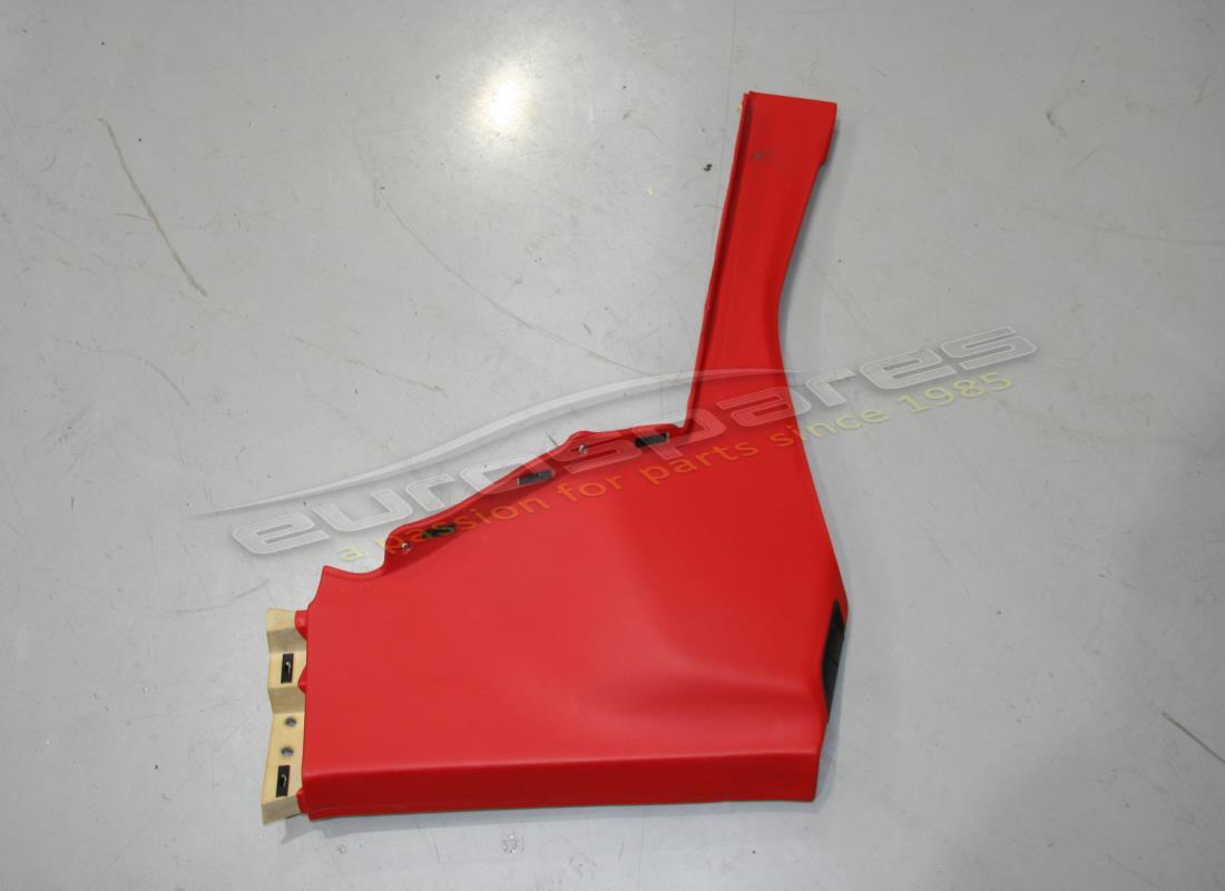UTILISÉ Ferrari GARNITURE DE PILIER CENTRAL INFÉRIEUR GAUCHE. NUMÉRO DE PIÈCE 858099.. (1)