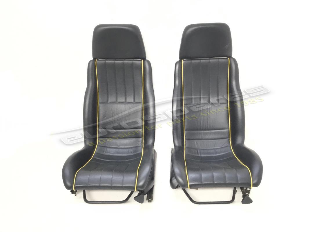 Lamborghini SIÈGES DE COURSE RHD UTILISÉS - PAIRE. NUMÉRO DE PIÈCE L25ASEAT (1)