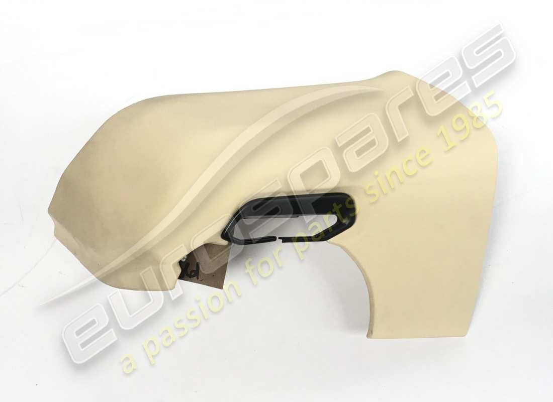COUVERCLE DE PILIER LATÉRAL SUPÉRIEUR Ferrari UTILISÉ. NUMÉRO DE PIÈCE 88028000 (1)