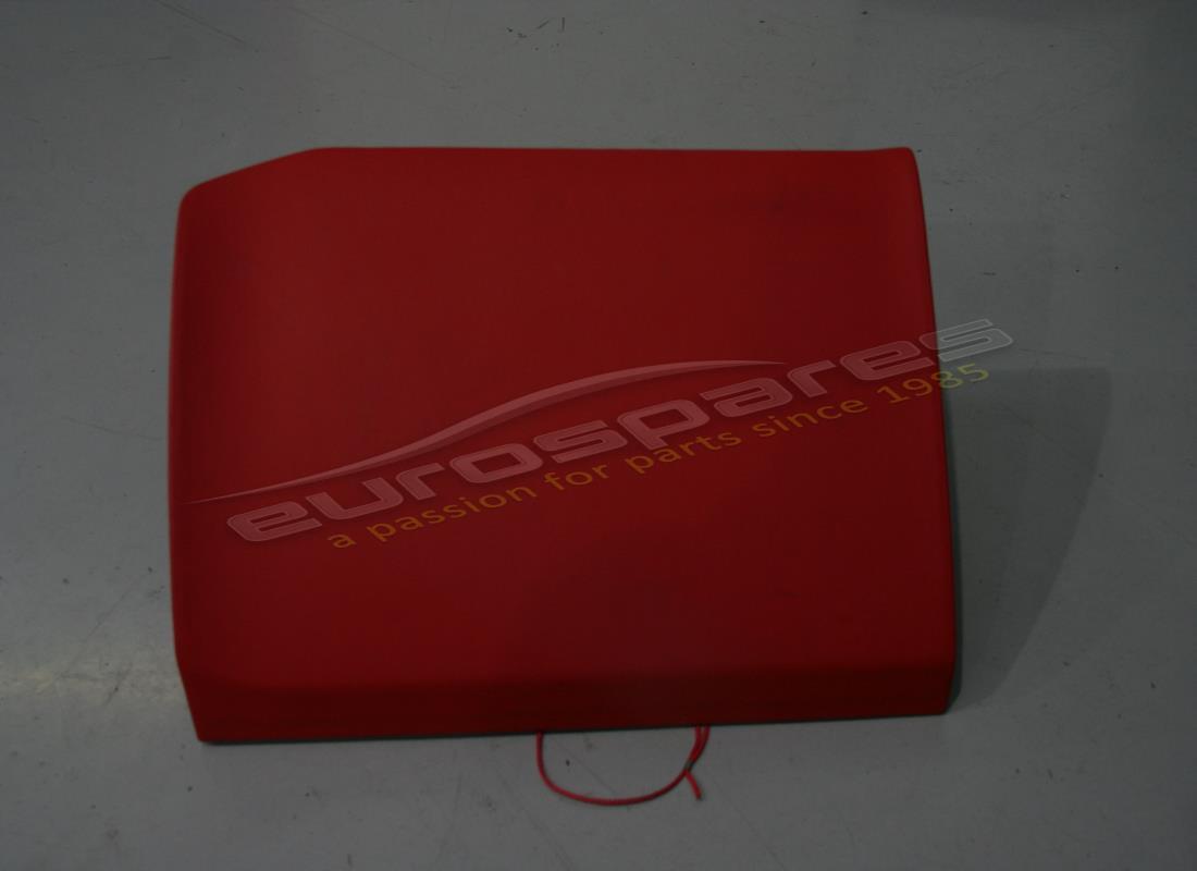COUVERCLE DE BOÎTE À GANTS Ferrari UTILISÉ. NUMÉRO DE PIÈCE 844925.. (1)