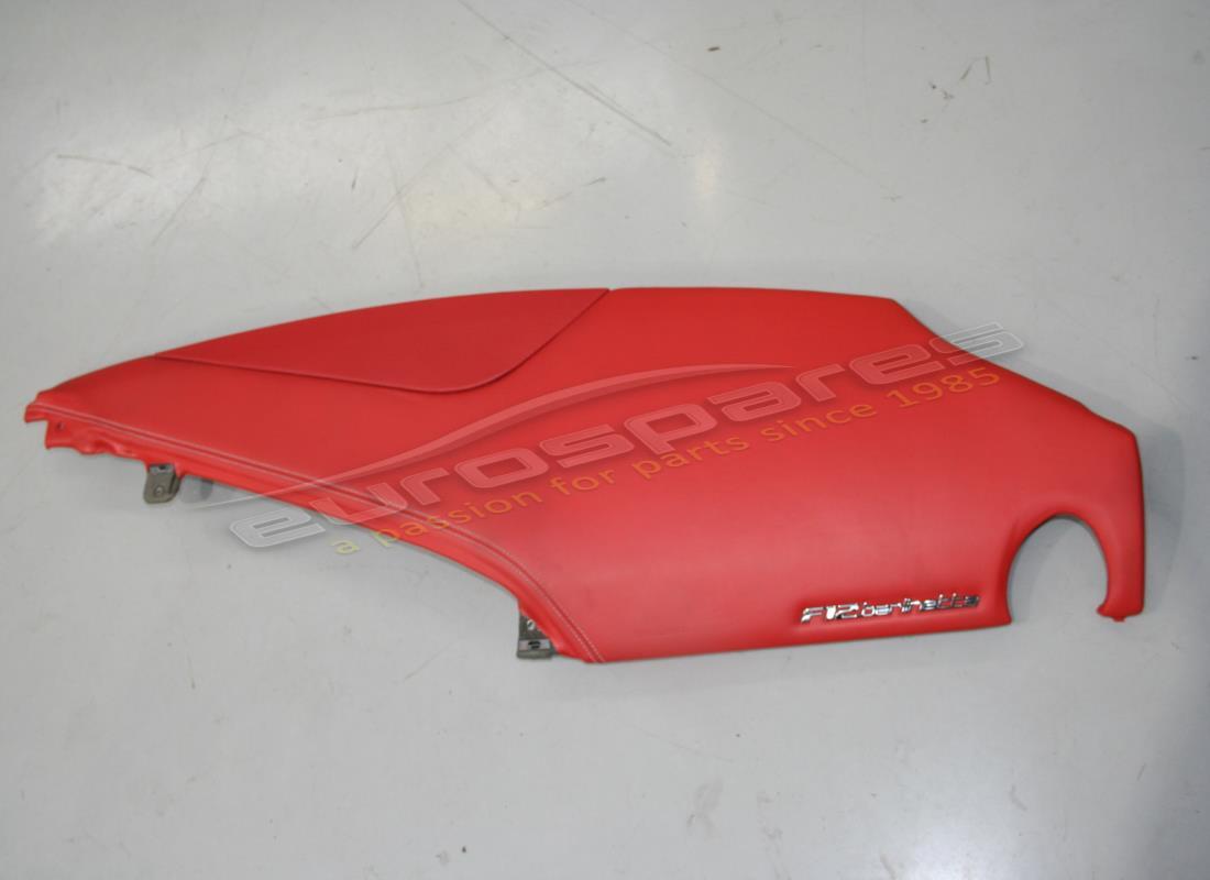 UTILISÉ Ferrari PARTIE SUPÉRIEURE DROITE. NUMÉRO DE PIÈCE 851073.. (1)