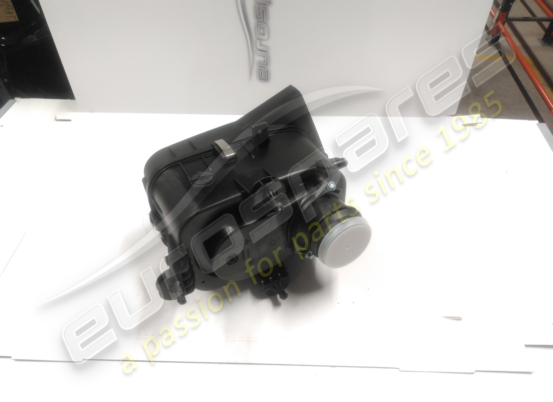 nouveau maserati ensemble de boîte de filtre droit. numéro de pièce 670038725 (1)