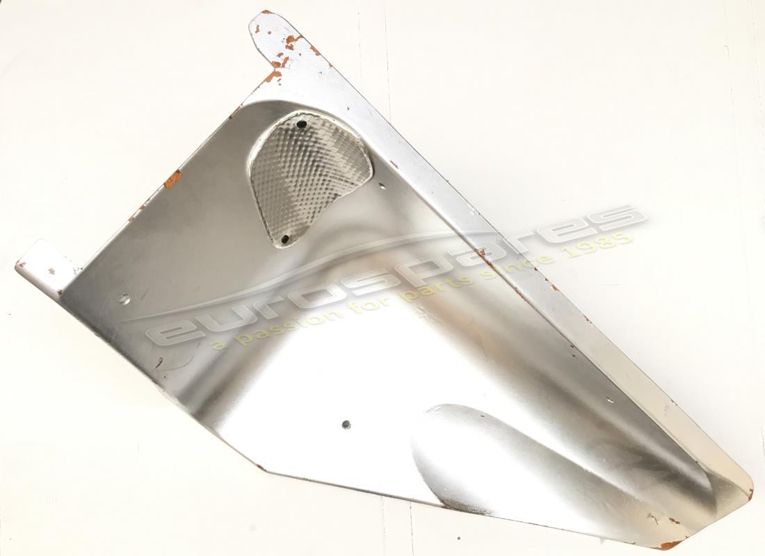nouveau bouclier thermique ferrari droit. numéro de pièce 67252200 (1)