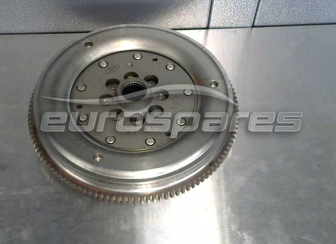 volant moteur ferrari utilisé. numéro de pièce 281741 (1)