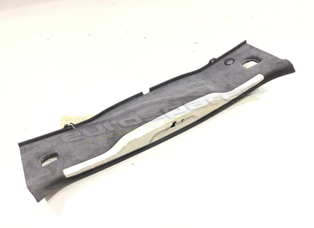 UTILISÉ Ferrari RIVEST.BATTIVALIGIA ALCANTAR . NUMÉRO DE PIÈCE 88048600 (1)