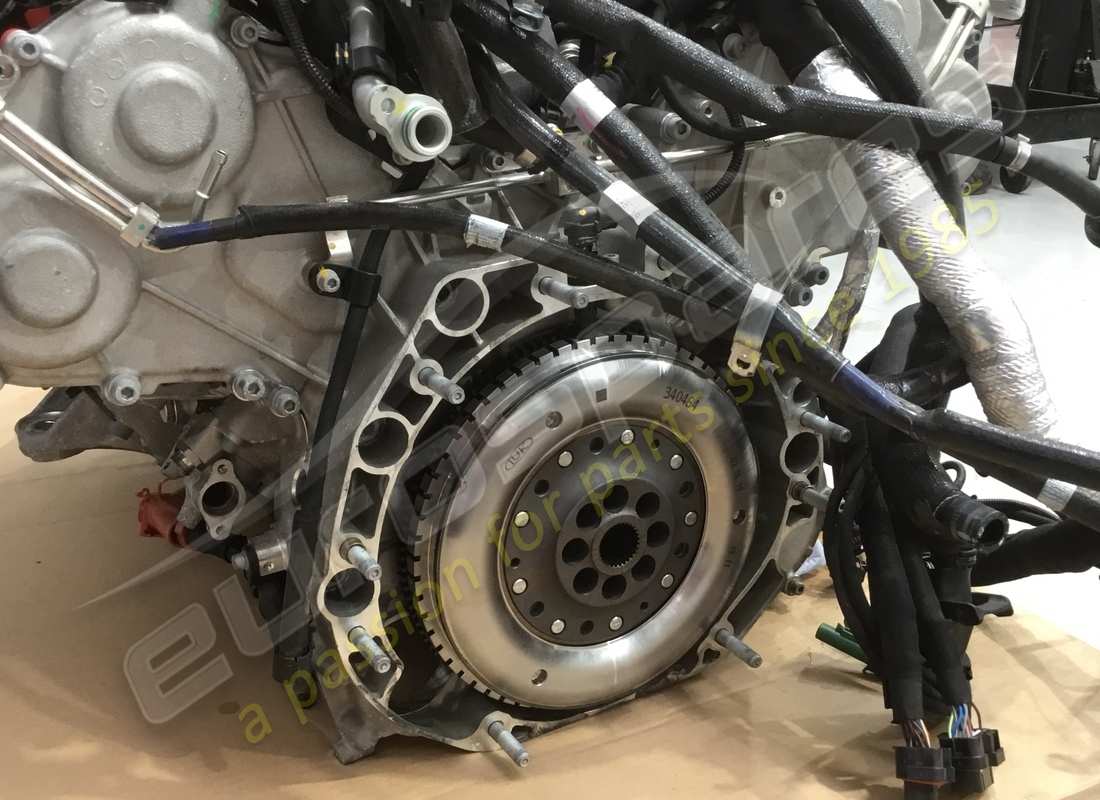 utilisé ferrari 488 moteur pista. numéro de pièce 985000295 (6)