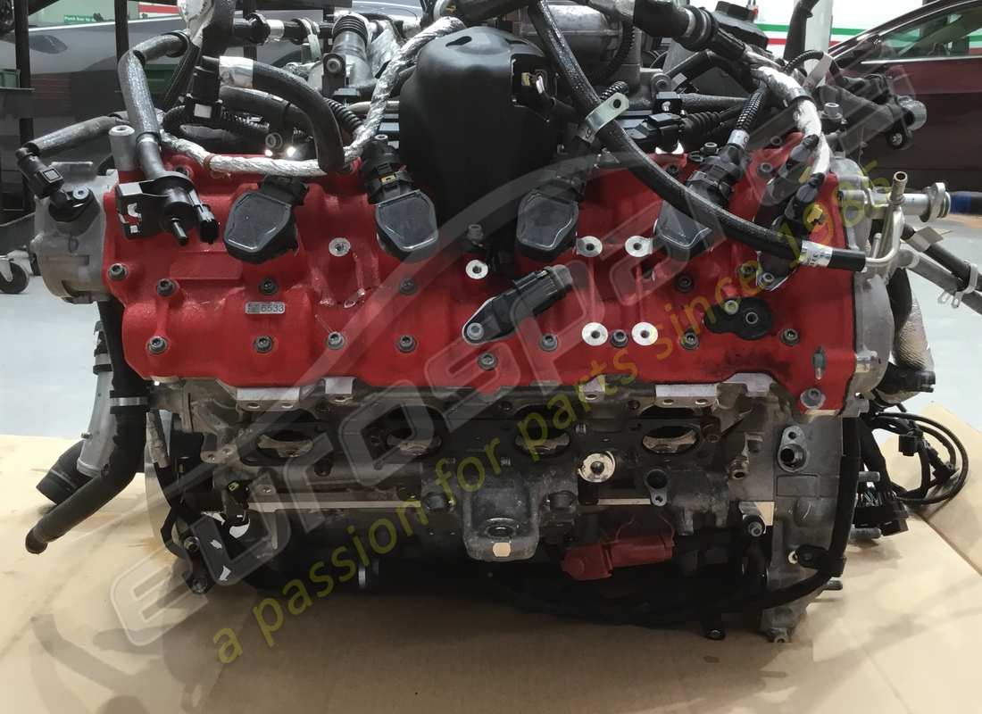 utilisé ferrari 488 moteur pista. numéro de pièce 985000295 (7)