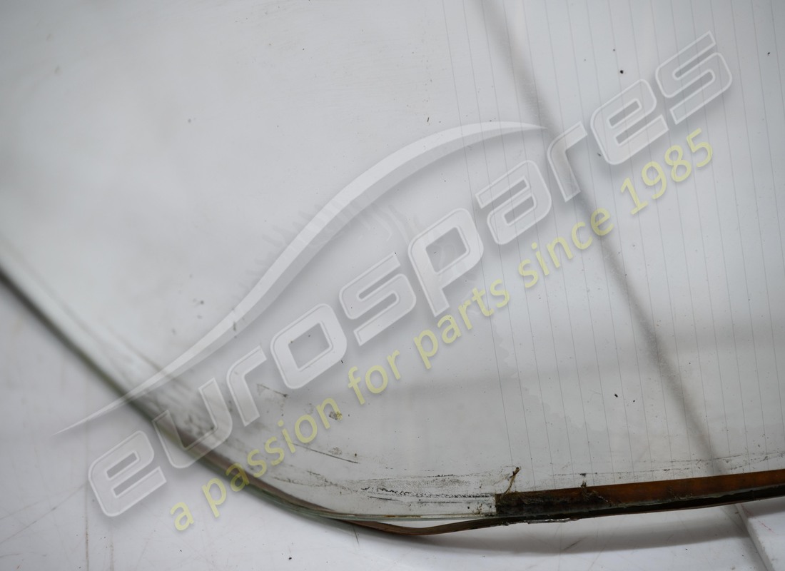 utilisé ferrari fenêtre arrière. numéro de pièce 61896400 (7)